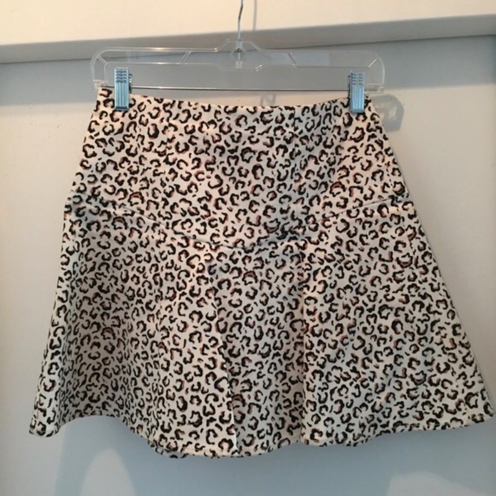 Tibi✨Leopard Mini Skirt